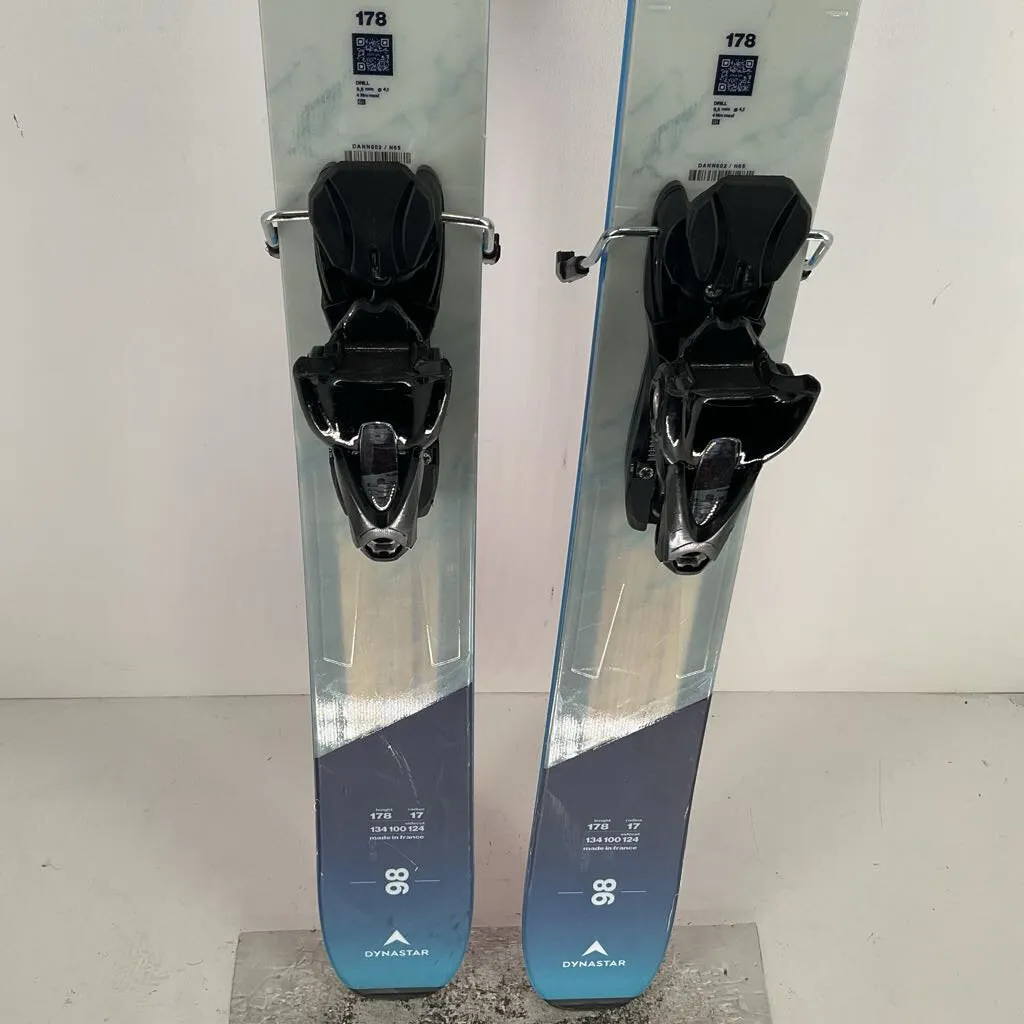 2025 Dynastar M-Pro Women 98 w/ Look SPX 12 Demo Bindings